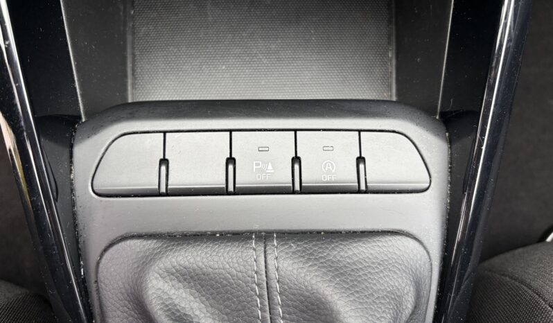 
								Kia Rio 1.2 Camera Navigatie vol									