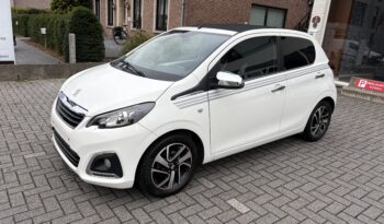 
									Peugeot 108 Cabrio 1.2i Camera Gps vol								