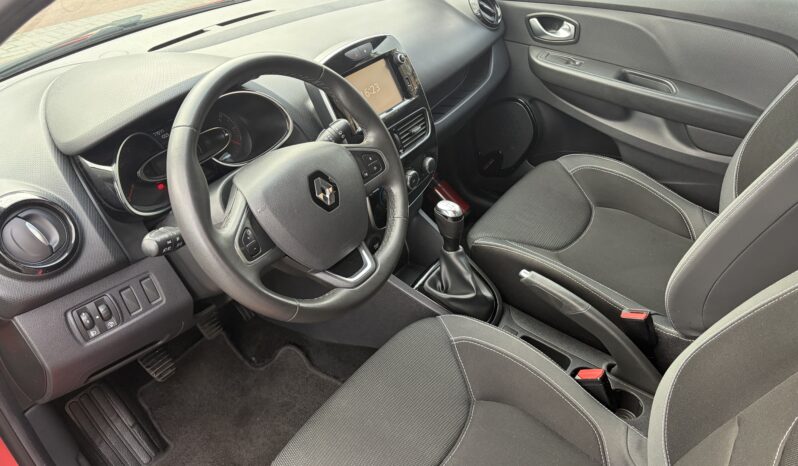 
								Renault Clio benzine bwj.2018 vol									