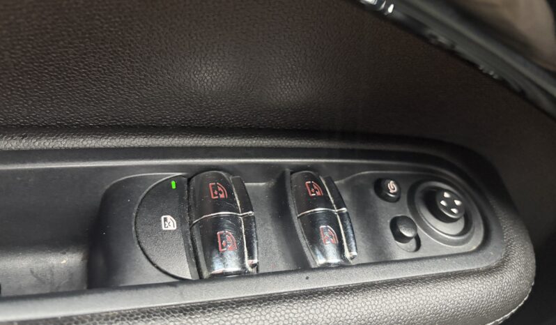 
								Mini Cooper Countryman benzine bwj.2016 Leder vol									