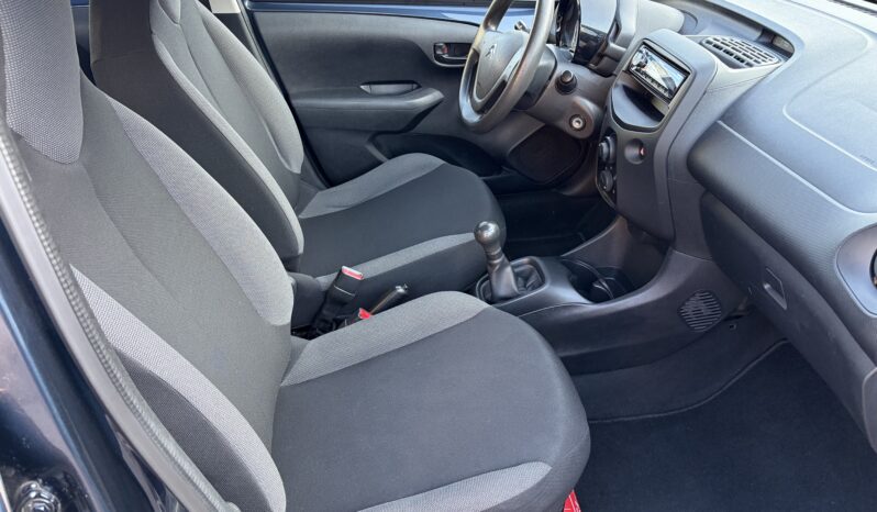 
								Citroen C1 1.0 benzine vol									