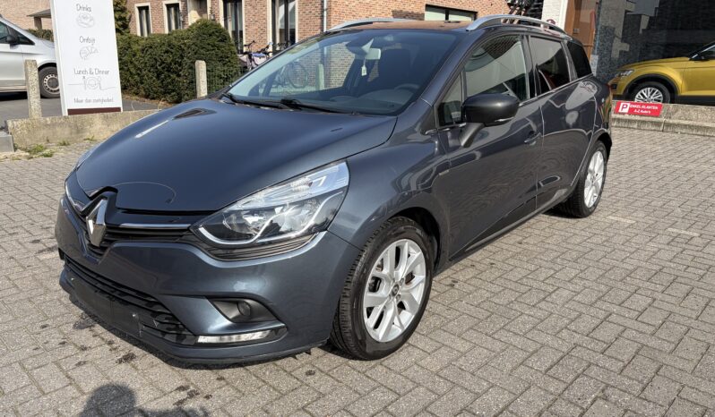 
								Renault Clio benzine bwj.2020 1e eigenaar vol									