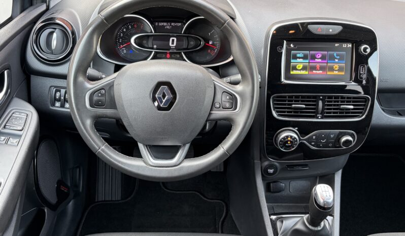 
								Renault Clio benzine bwj.2020 1e eigenaar vol									