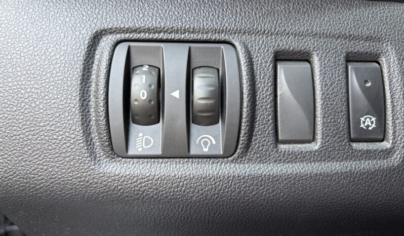 
								Renault Clio benzine bwj.2020 1e eigenaar vol									