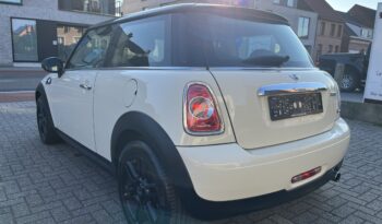 
									Mini Cooper 1.6 benzine 1e Eigenaar vol								
