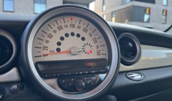 
									Mini Cooper 1.6 benzine 1e Eigenaar vol								