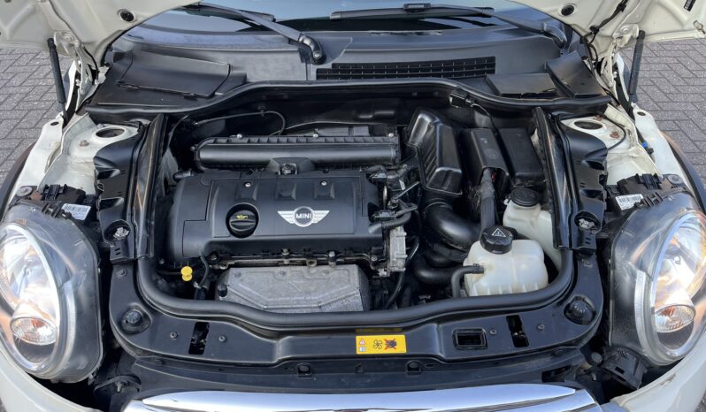 
								Mini Cooper 1.6 benzine 1e Eigenaar vol									