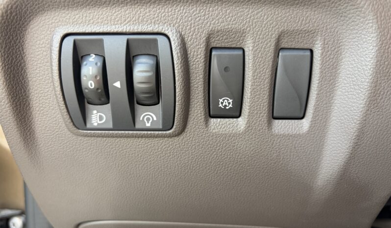 
								Renault Captur 1.2 Automaat gps camera vol									